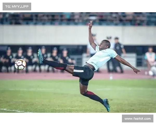 大连鲲城为穆谢奎量身定制个性化合约助力其职业生涯发展 大连鲲城为穆谢奎量身定制个性化合约助力其职业生涯发展