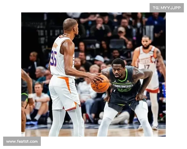 太阳队如何通过战术调整与团队协作击败森林狼取得关键胜利